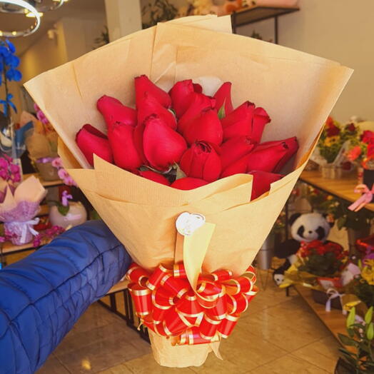 Buquê de 30 Rosas Botão no Craft