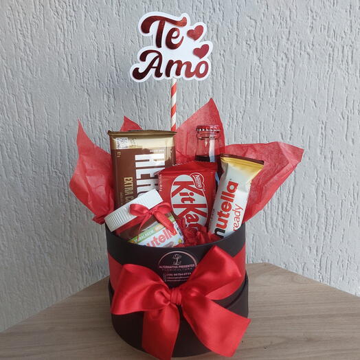 Cesta de chocolates Te Amo vermelha