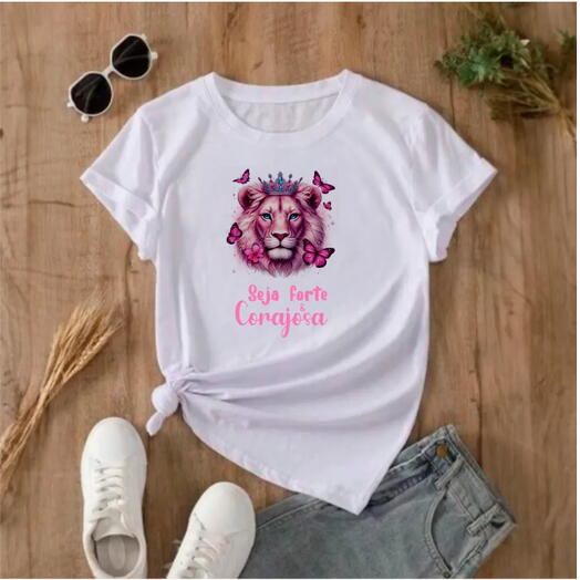 Camiseta Frase Evangelica com Versiculo e Leão de Juda