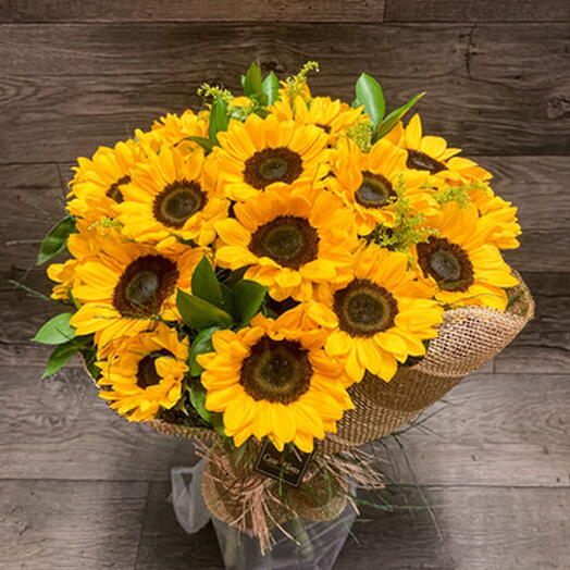 Mega Buquê 12 Girassois