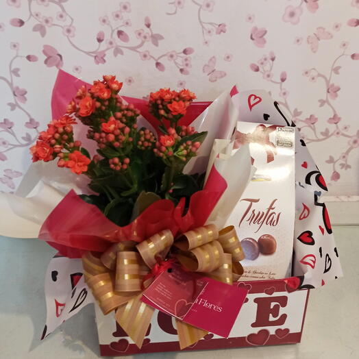 Box "Love" ️Com Flores