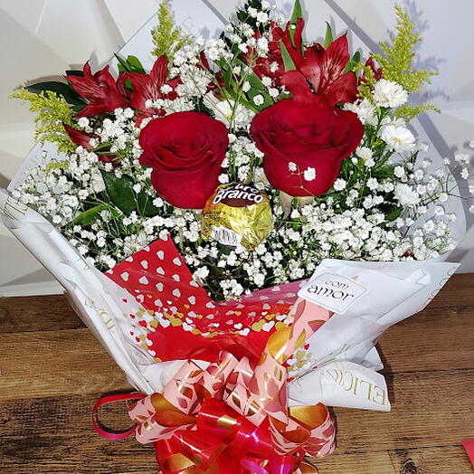 Buquê 2 Rosas com Bombom