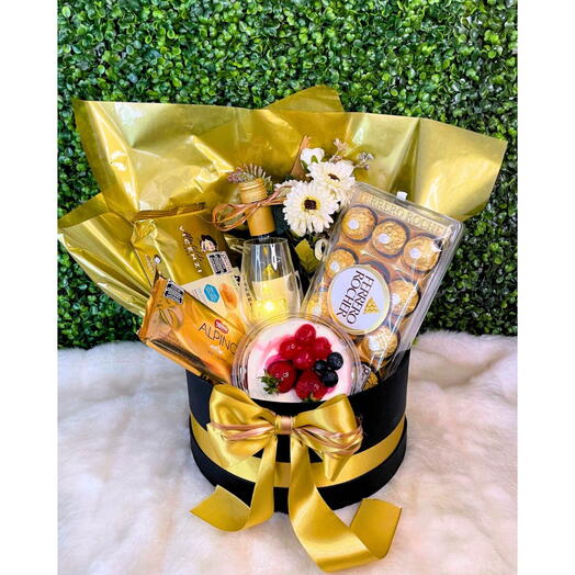 Cesta Dourada Realeza