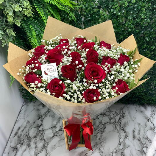 Buquê de Rosas Vermelhas com Mosquito