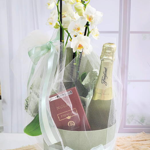 Box | Flores e Presentes - Cesta Orquidea e Espumante