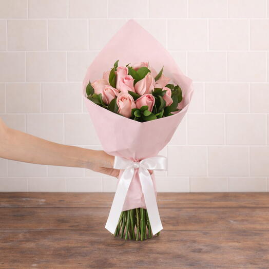 Buquê de 12 Rosas Rosadas | La Floricultura