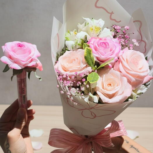 Buque Beijo em Rosas