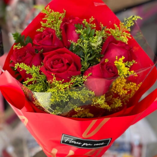 Buquê 6 Rosas Vermelhas
