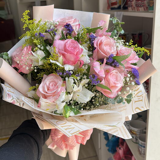 Buquê 7 Rosas Cor de Rosa Luxo