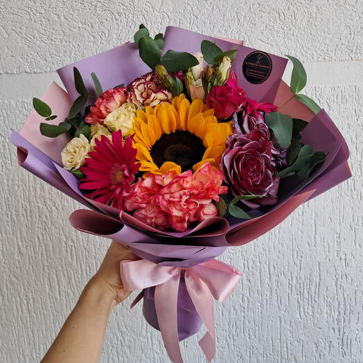 Buquê de flores mistas M