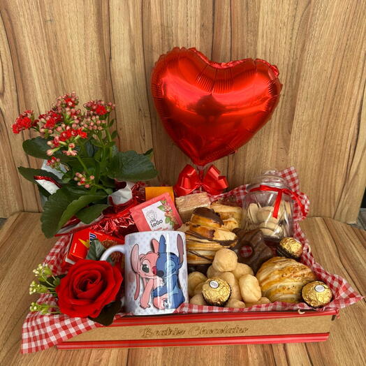 Cesta de Cafe da Manhã AMOR Premium