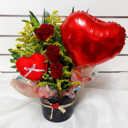 Luxuoso Arranjo de 3 Rosas Vemelhas