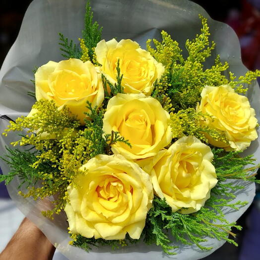 Buquê 6 Rosas Amarelas