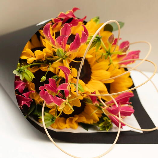 Bouquet de Girassol e Gloriosa – Josephine