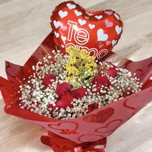 Buquei com 12 Rosas Vermelhas