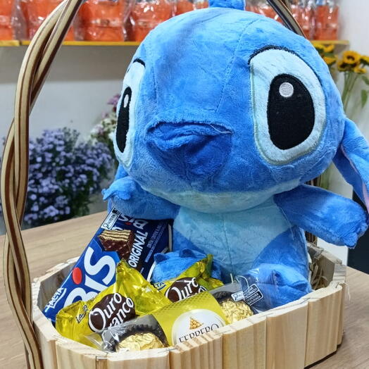 Cesta Stitch com Chocolates