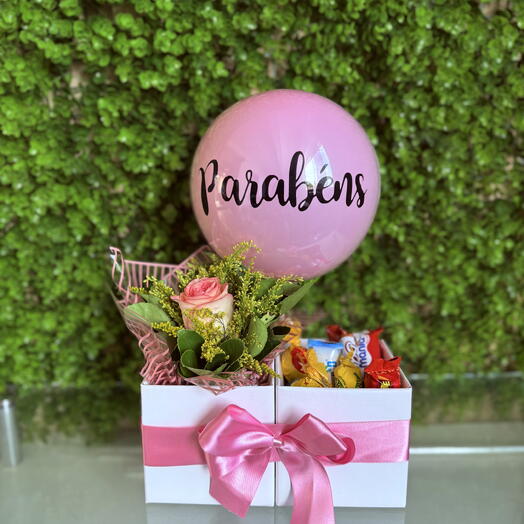 Caixinha Doce Carinho Rosa, Bombons e Balão
