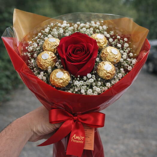 Amor Essencial Rosa Vermelha e Ferrero Rocher