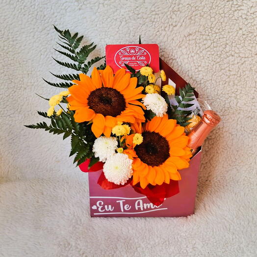 Cesta Envelope Kraft Girassol e Chocolates