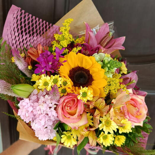 Buquê Girassol e Flores Tropicais