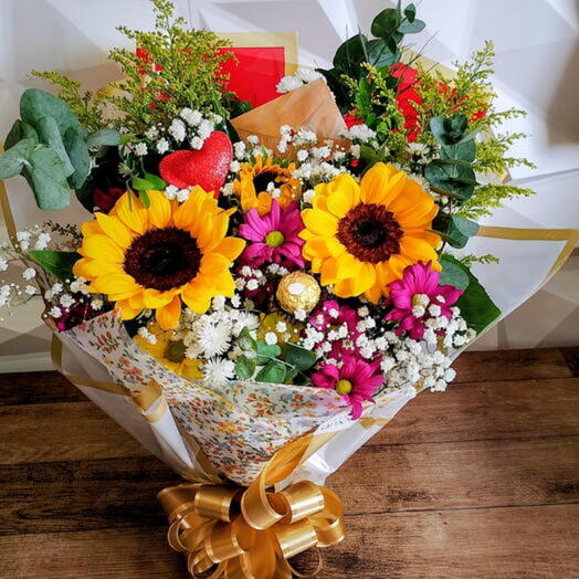 Buquê de Girassois com flores do Campo