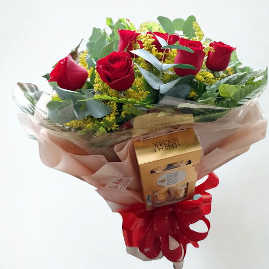 Buquê 6 Rosas + Ferrero