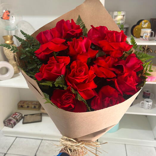 Buquê 12 rosas Importadas abertas
