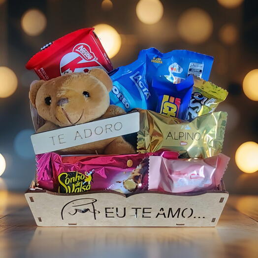 Cesta "Eu Te Amo" Com Pelucia "Te Adoro" e Chocolates