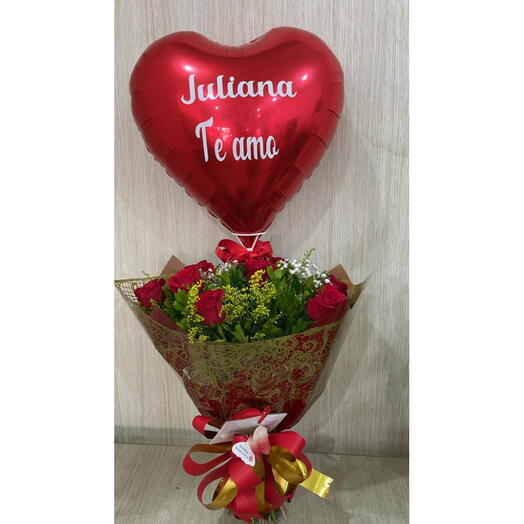 Buquê com 8 Rosas Vermelhas com Balão