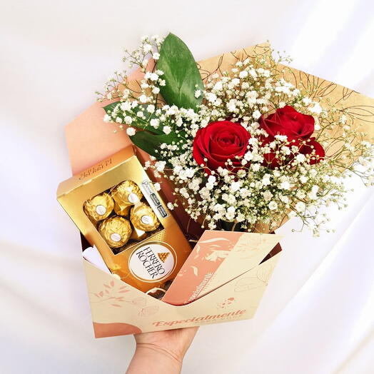 Mini Buquê com Ferrero Rocher na Caixa Envelope