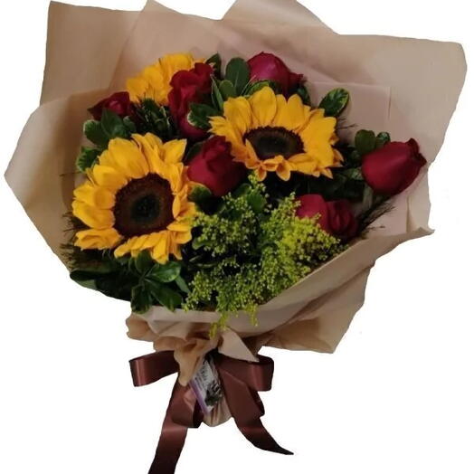 Buquê de Girassois e Rosas