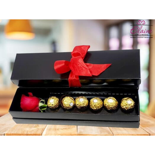 Box Luxo Rosa com chocolate Ferrero Rocher