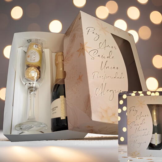 Caixa " Votos de Paz e Amor" com Espumante Chandon, Taça e Ferrero Rocher