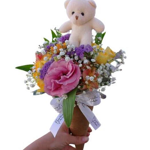 Cone de Flores com Urso Teddy Mini