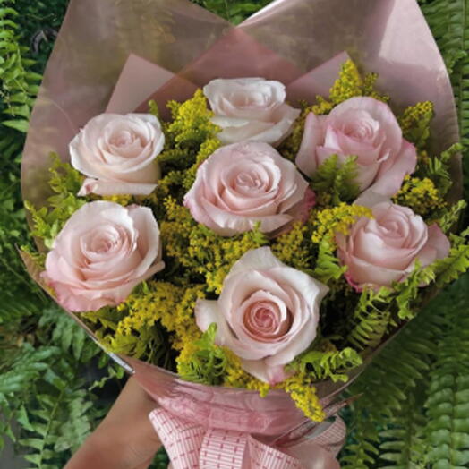 Buquê 7 Rosas (Rosa)