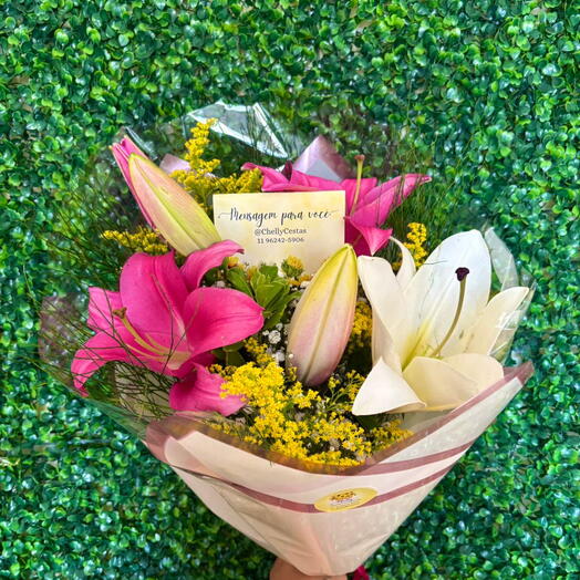 Buquê Mix de Lirios