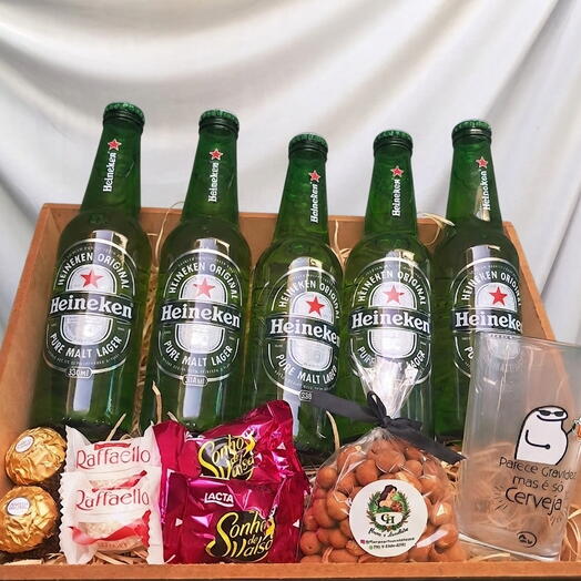 Bandeja Lousa com Cervejas, Chocolates, Petiscos e Copo