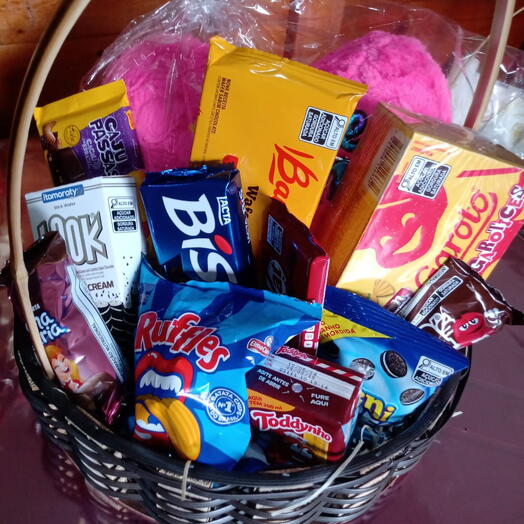 Cesta Coração com Chocolate