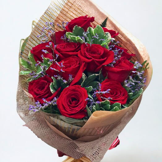 Buquê 12 Rosas Importadas no Cone