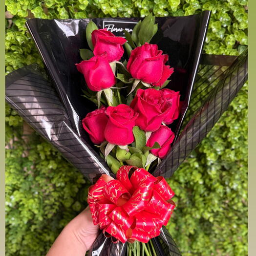 Buquê De Rosas -Flores Pra Você