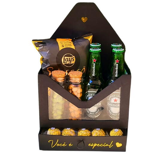 Box envelope com cerveja e petiscos