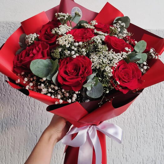 Buquê 8 Rosas vermelhas importadas