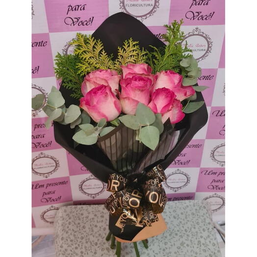 Buquê 6 Rosas Cor de Rosa Lux