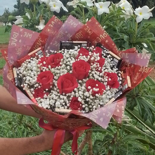 Buque Grande com Chocolates