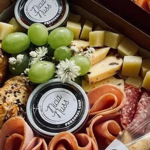 Cesta frios happy hour