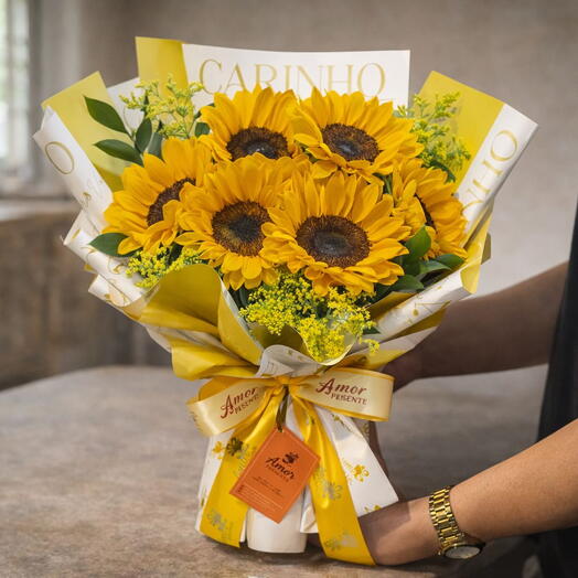 Buquê Coreano Premium de 6 Girassois – Alegria Luz