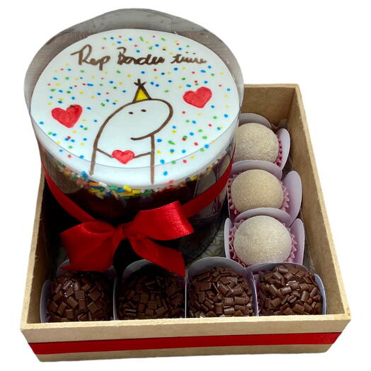 Mini Festa na Caixa com Bento