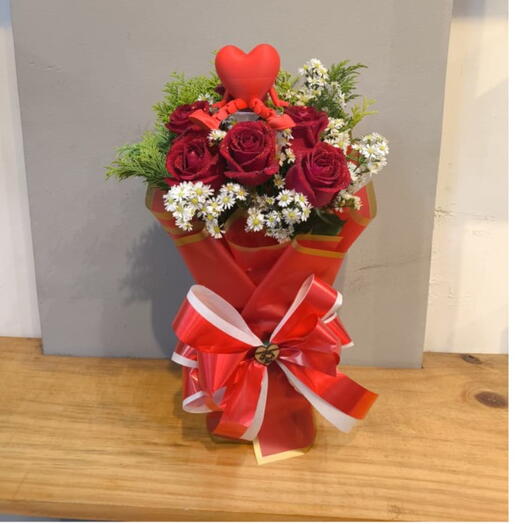 Buquê de Flores + Dummy