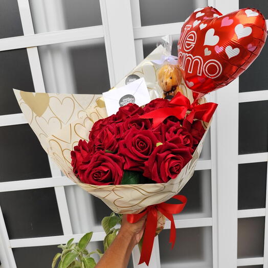 Buquê de flores permanentes M + Pelucia, Balão coração e Bilhete
