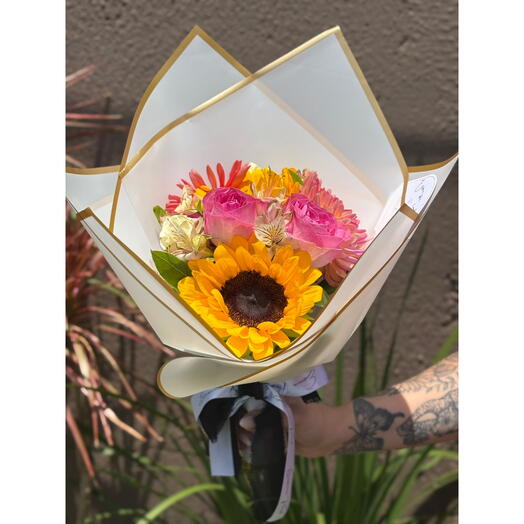 Buquê Girassol e Flores do Campo